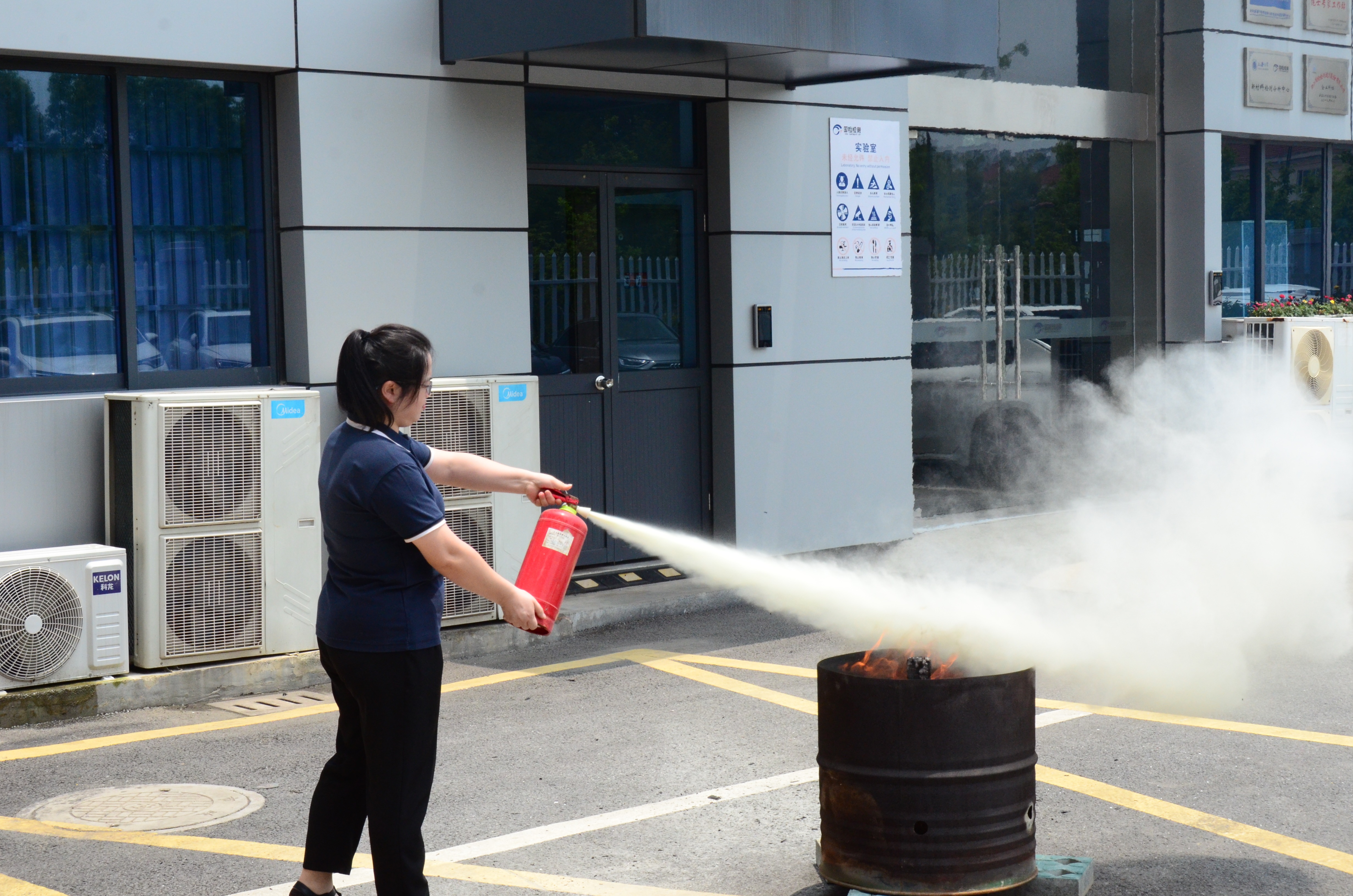 人人講安全！個(gè)個(gè)會(huì)應(yīng)急！03